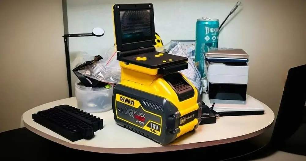 gameboy dewalt
